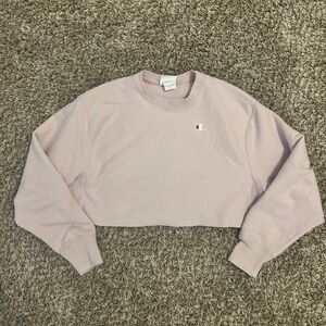 Champion Women’s Reverse Weave Cropped Sweatshirt - Light Pink, Size Medium- EUC